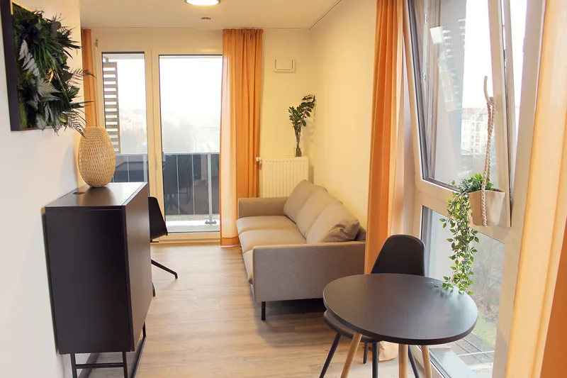 Möblierte Suite mit Balkon - Nur für 1 Person! — photo 1
